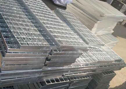 如何選擇玻璃鋼格柵板，這些技巧要掌握！